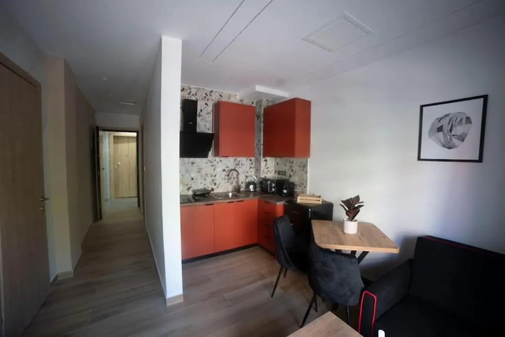 Apartment Coloris Rubrum Room Thessaloniki