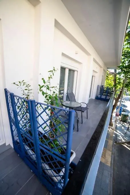 Coloris Rubrum Room Thessaloniki Greece